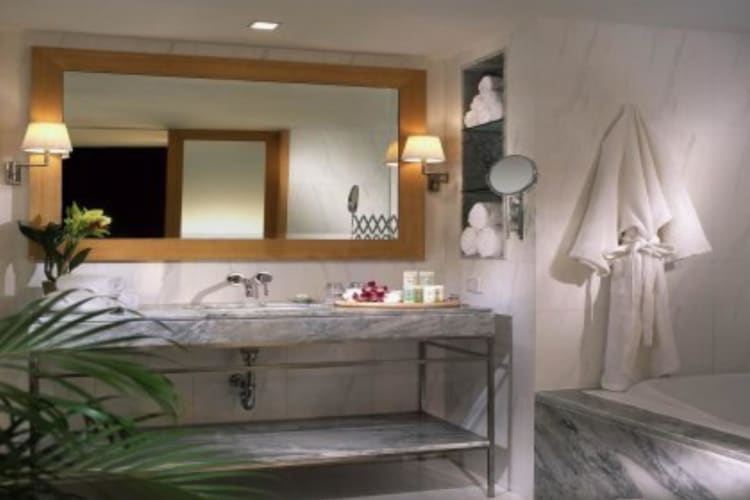 Standard Bathroom